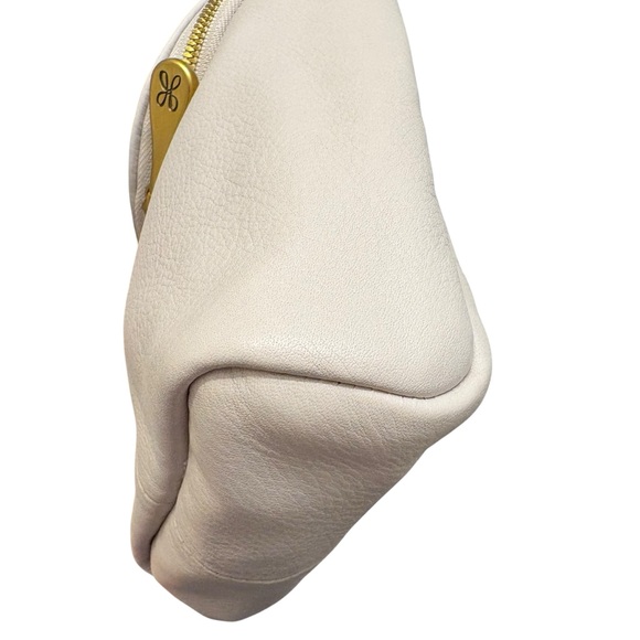 Hobo creamy white fern crossbody bag - Picture 7 of 10